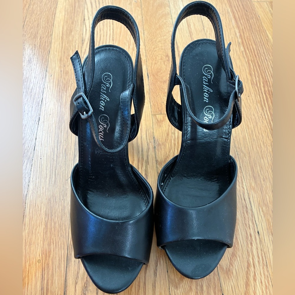 Fashion Focus Black Heeled Sandals